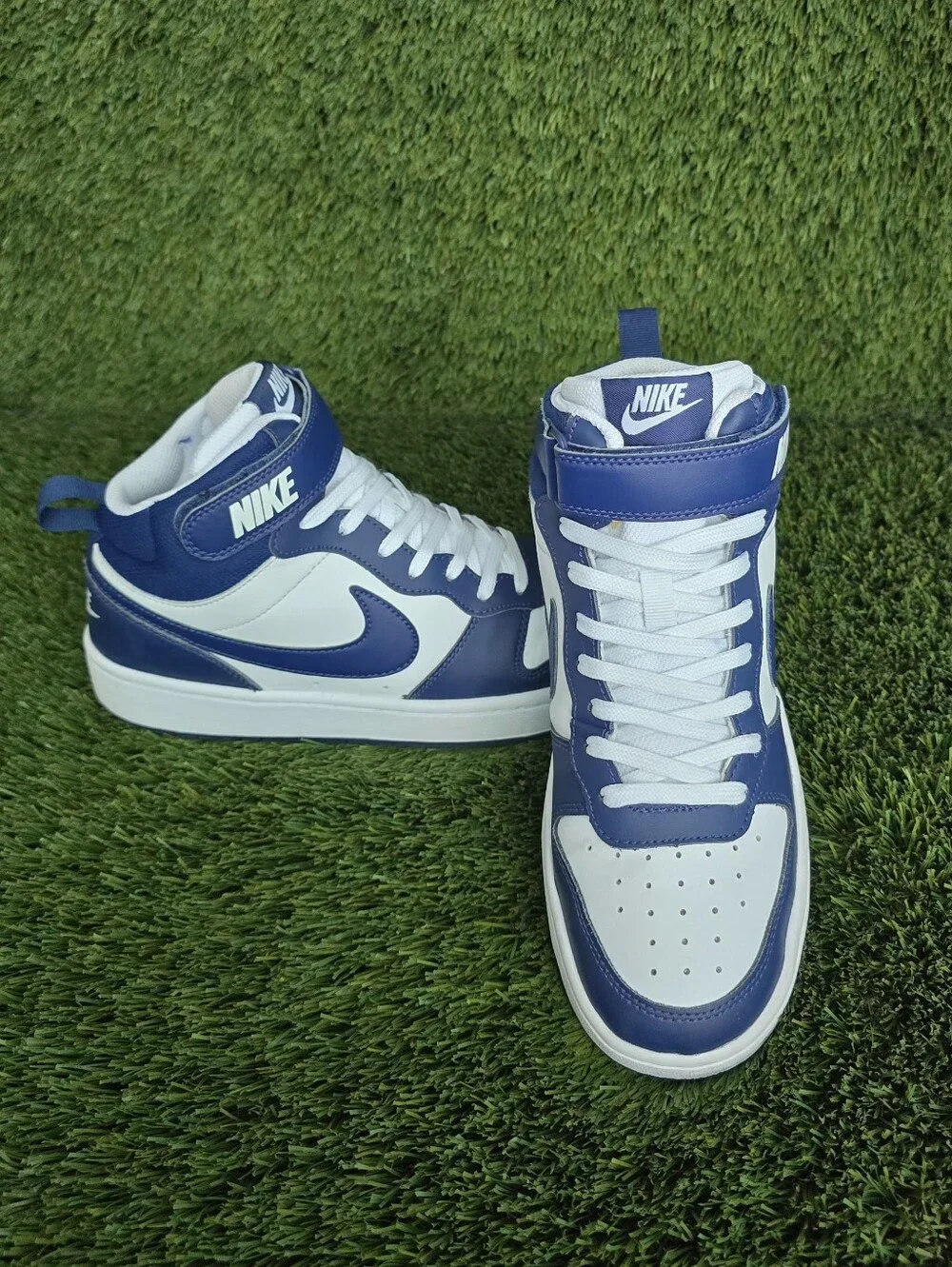 Nike Court Borough Mid ll Sneakers